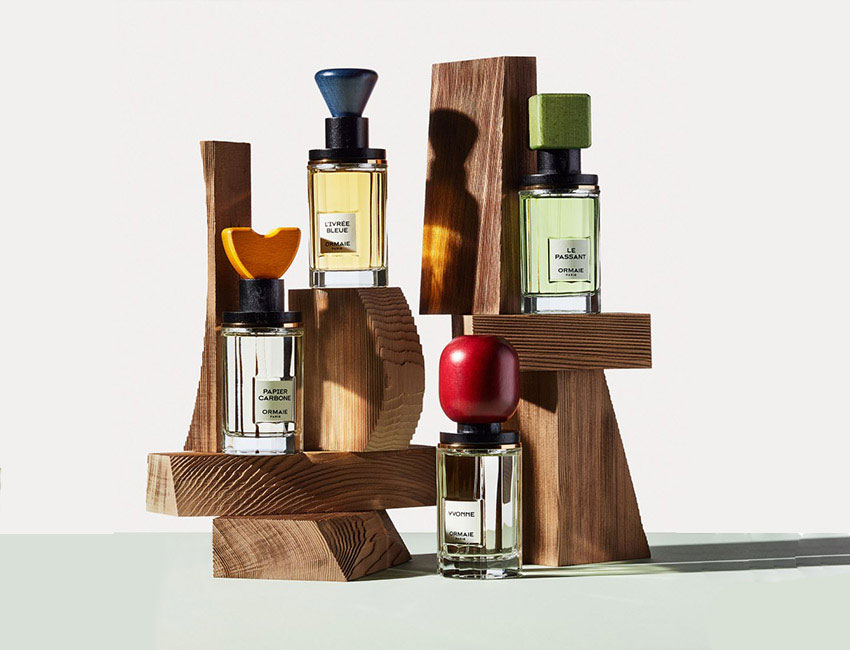 خرید عطر شقایق